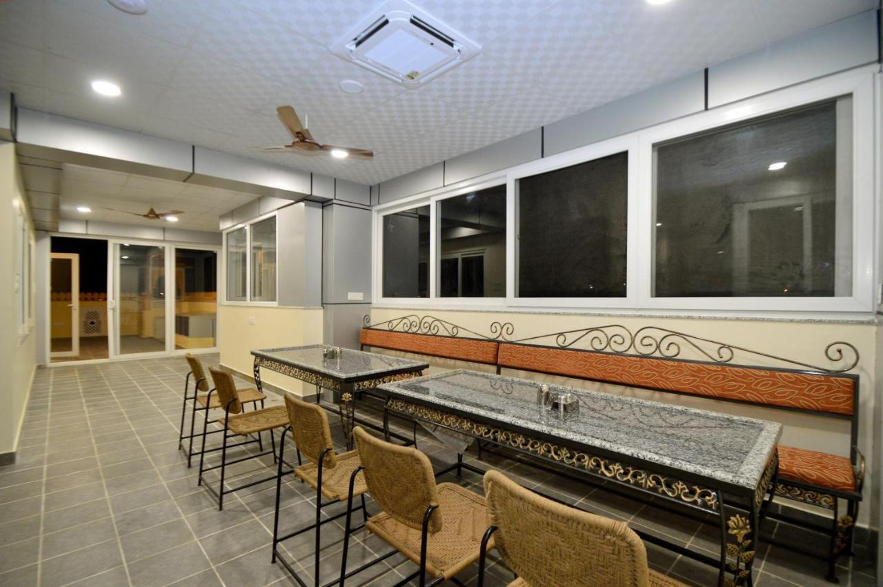 Kapish Home-All Pure Veg Jaipur Exterior foto